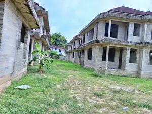 3bdrm Bungalow in Markreal Estate, Kinyerezi for Sale