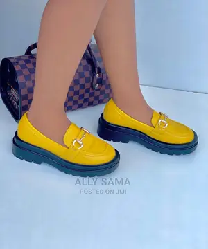 Women's Shoes