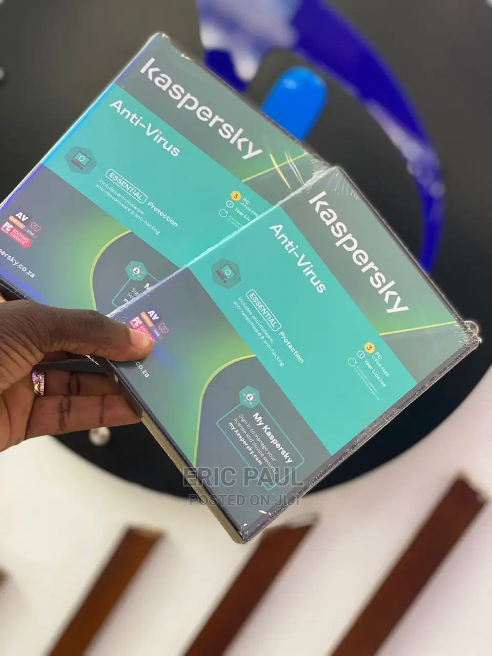 KASPERSKY Internet Security And Essential Ant Virus