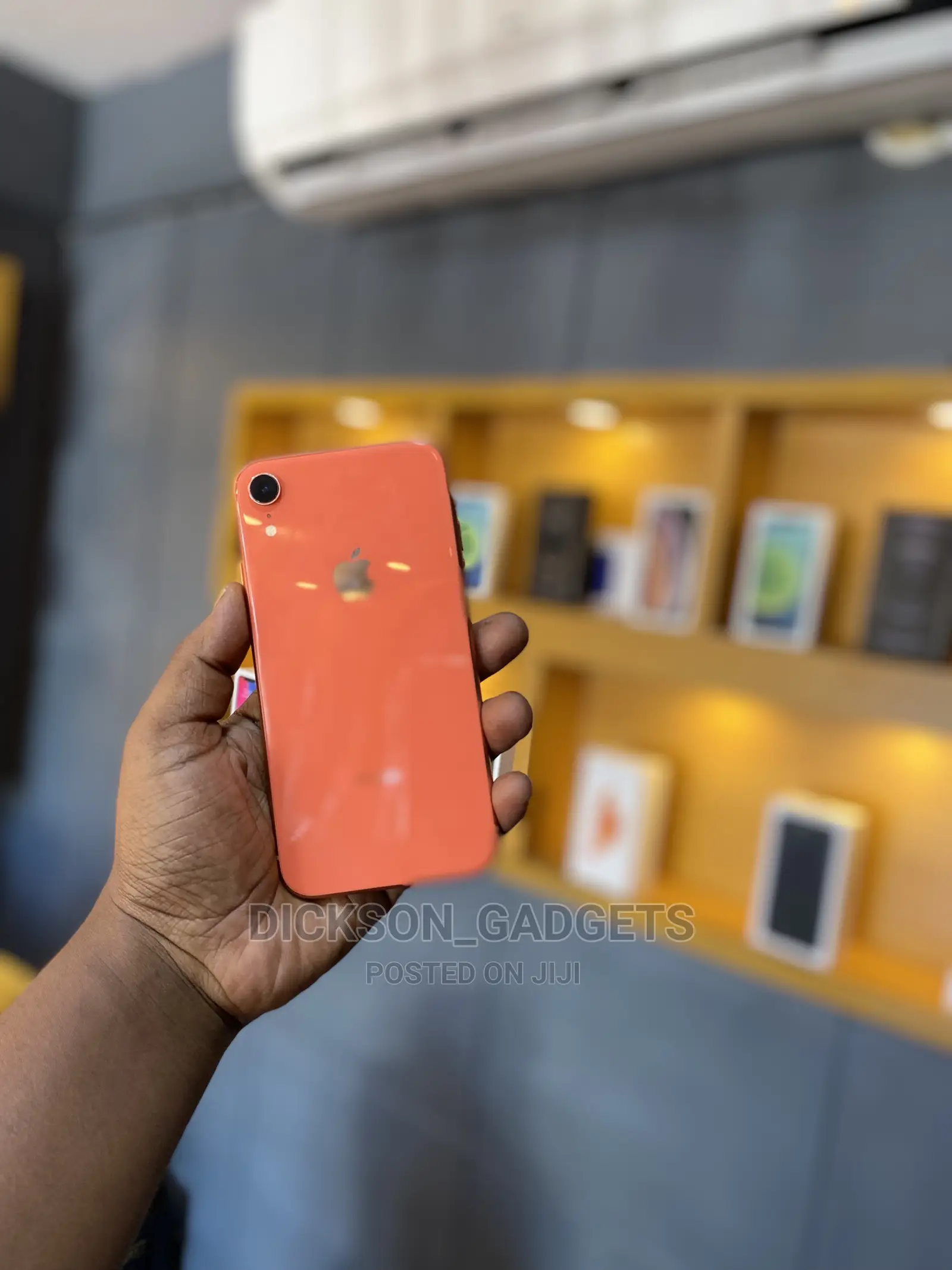 Apple iPhone XR 64 GB Orange