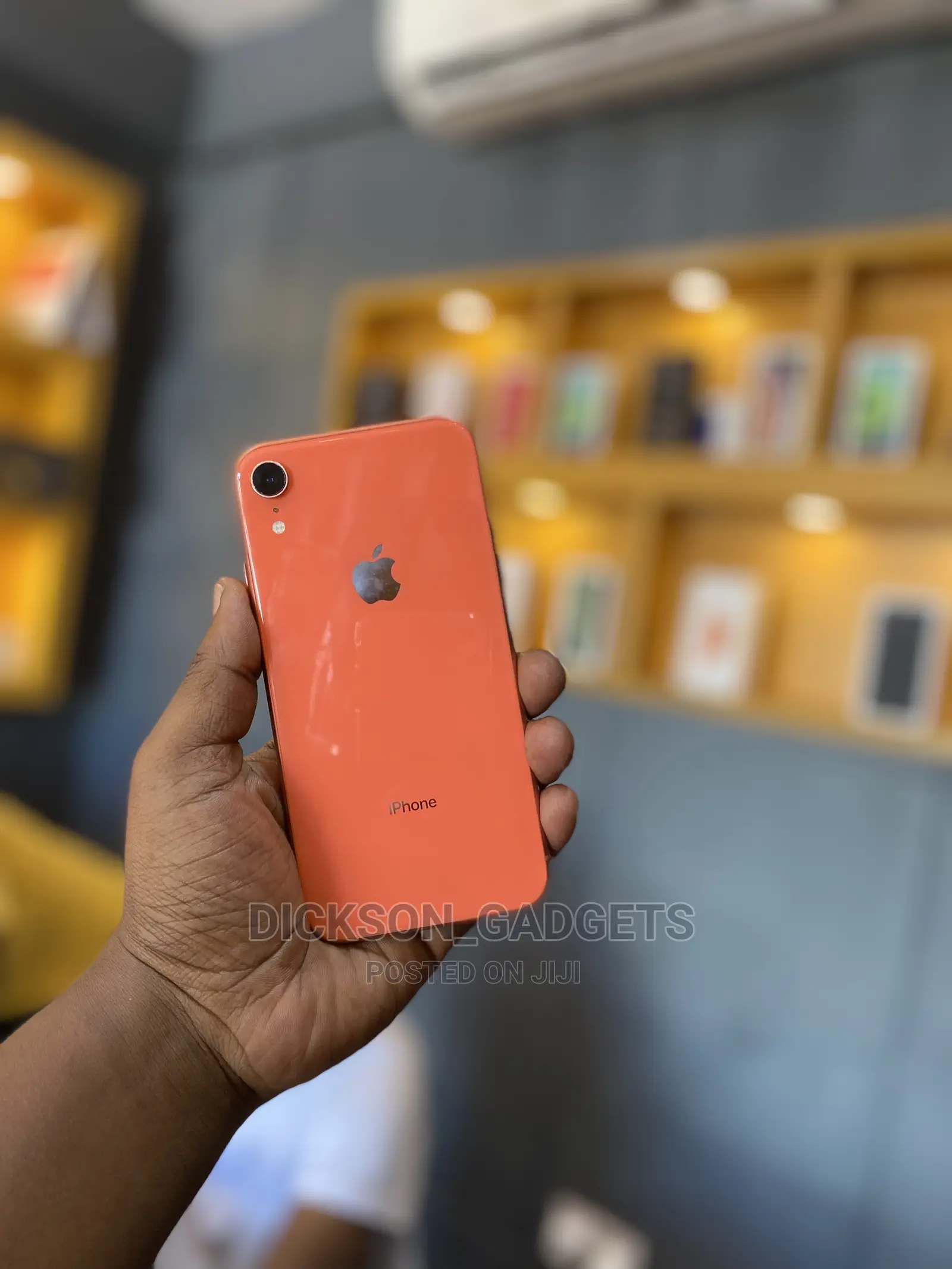 Apple iPhone XR 64 GB Orange