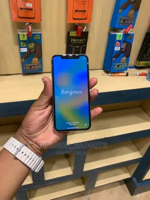 Apple iPhone X 64 GB Silver
