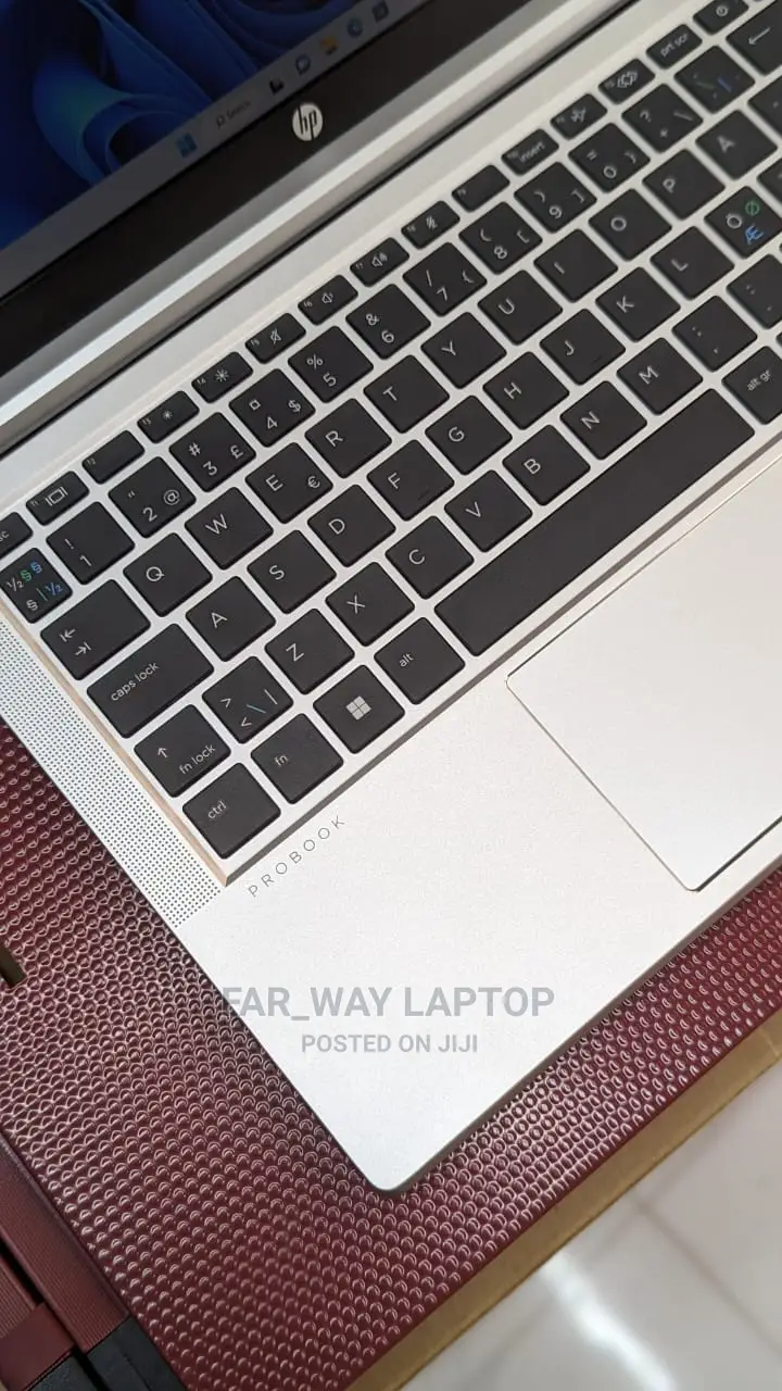 New Laptop HP ProBook 430 G8 8GB Intel Core I3 SSD 256GB
