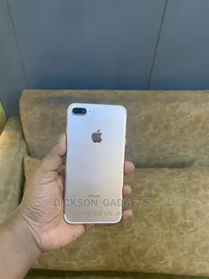 Apple iPhone 7 Plus 128 GB Gold