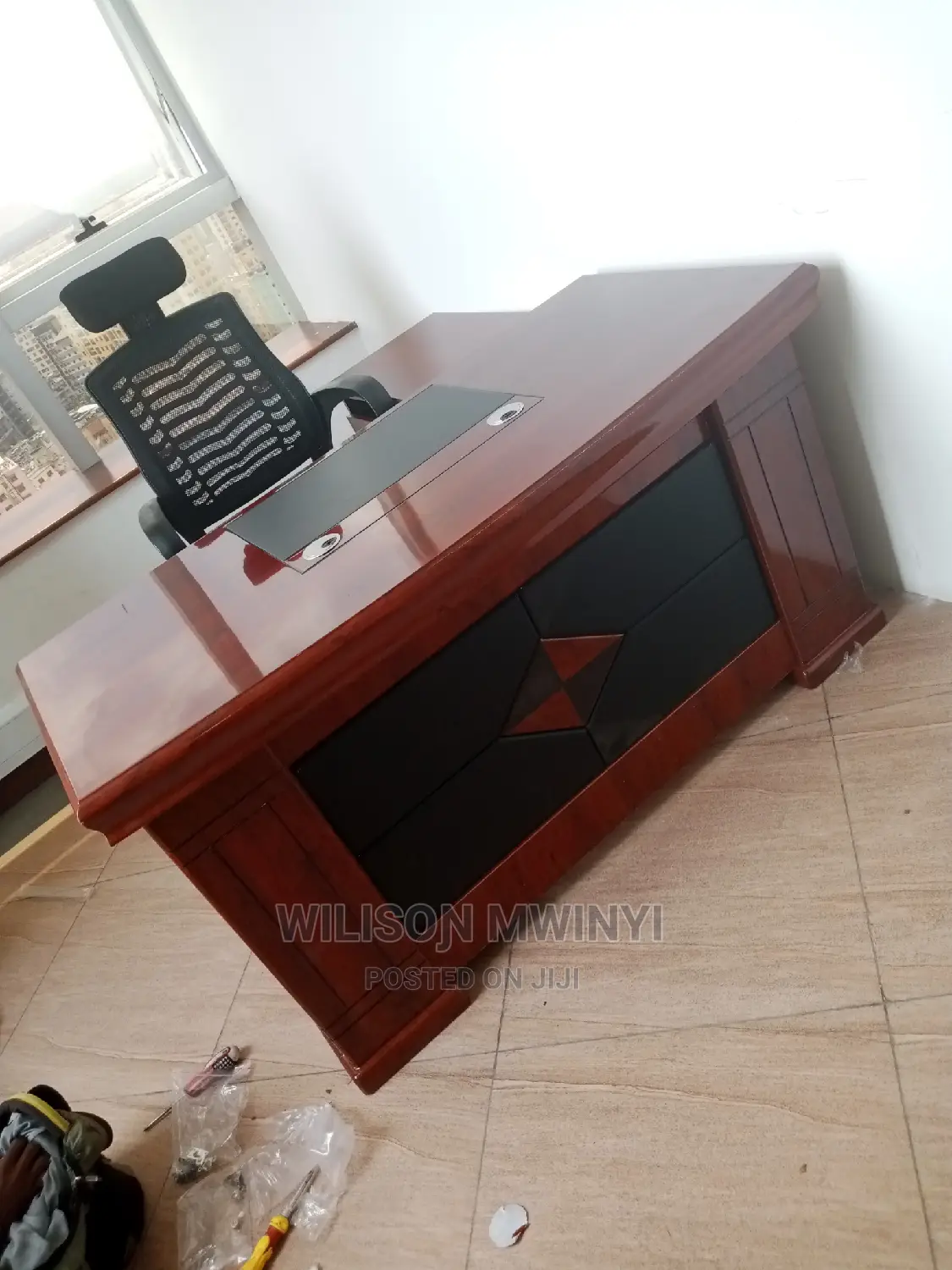 Office Table and Office Chair(Meza Na Kiti)