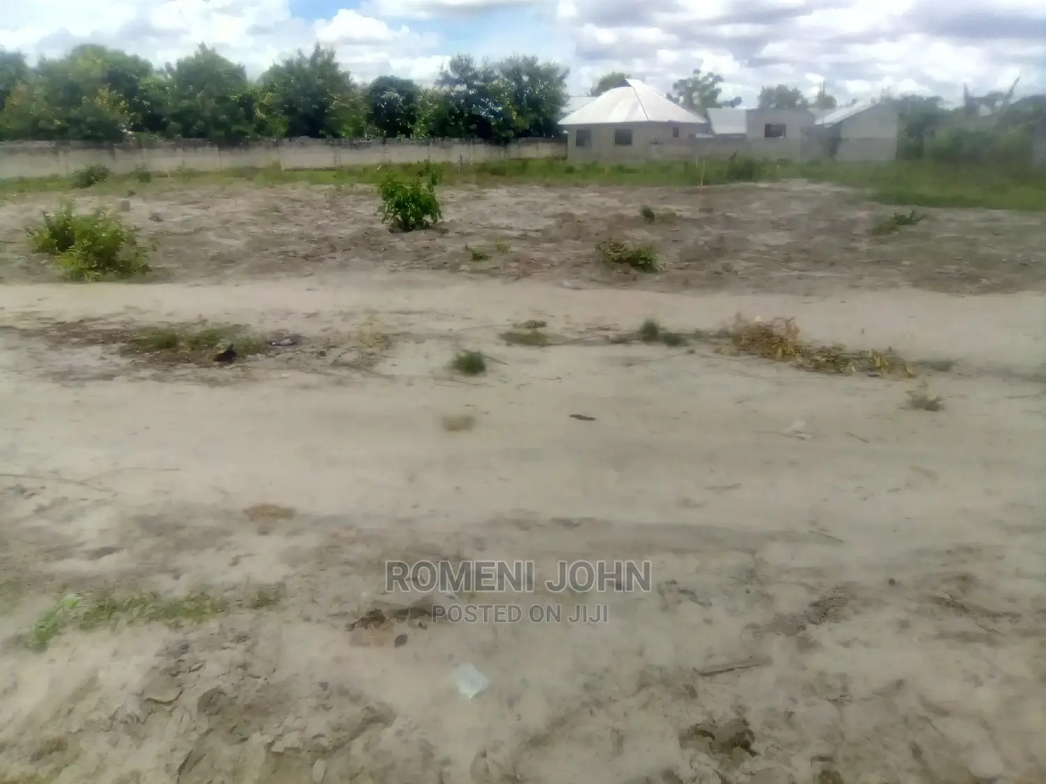Kiwanja Kinauzwa Milioni 4200000