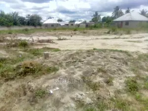 Kiwanja Kinauzwa Milioni 4200000