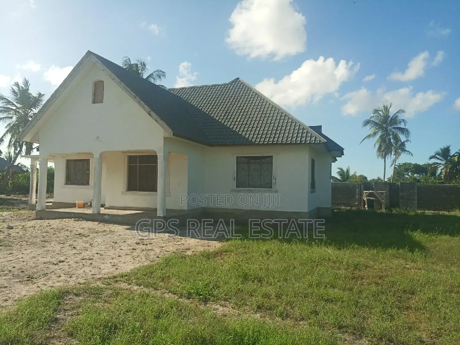 3bdrm House in Kibada Mwela, Kigamboni for Sale