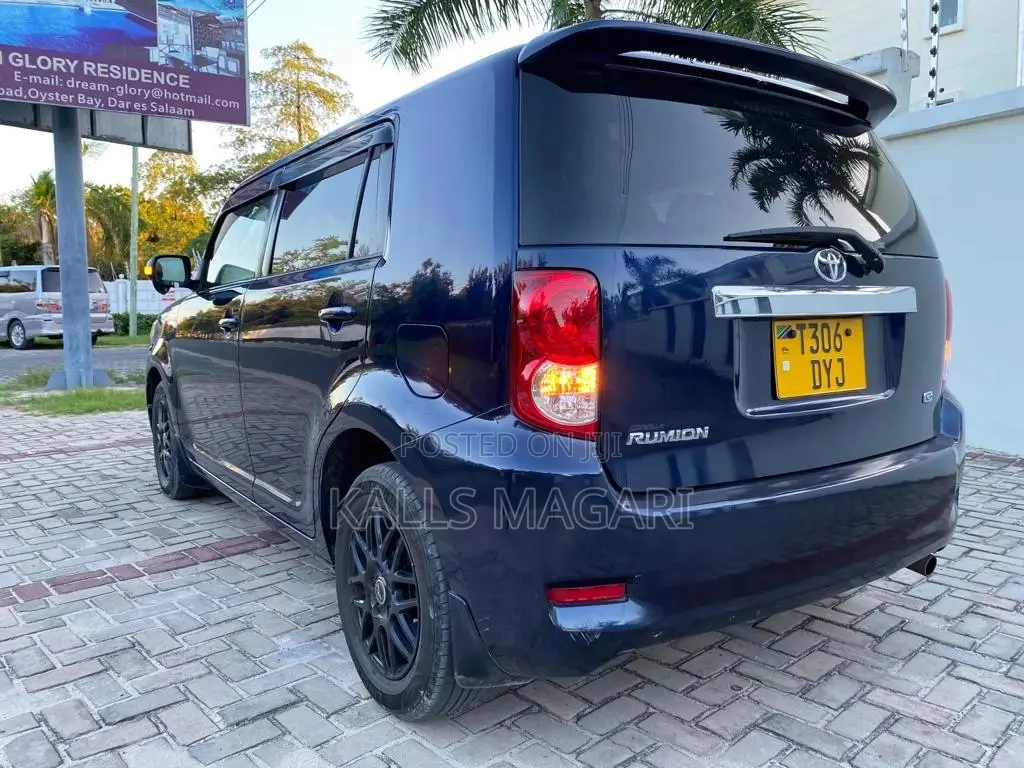 Toyota Rumion 1.5 FWD 2021 Blue
