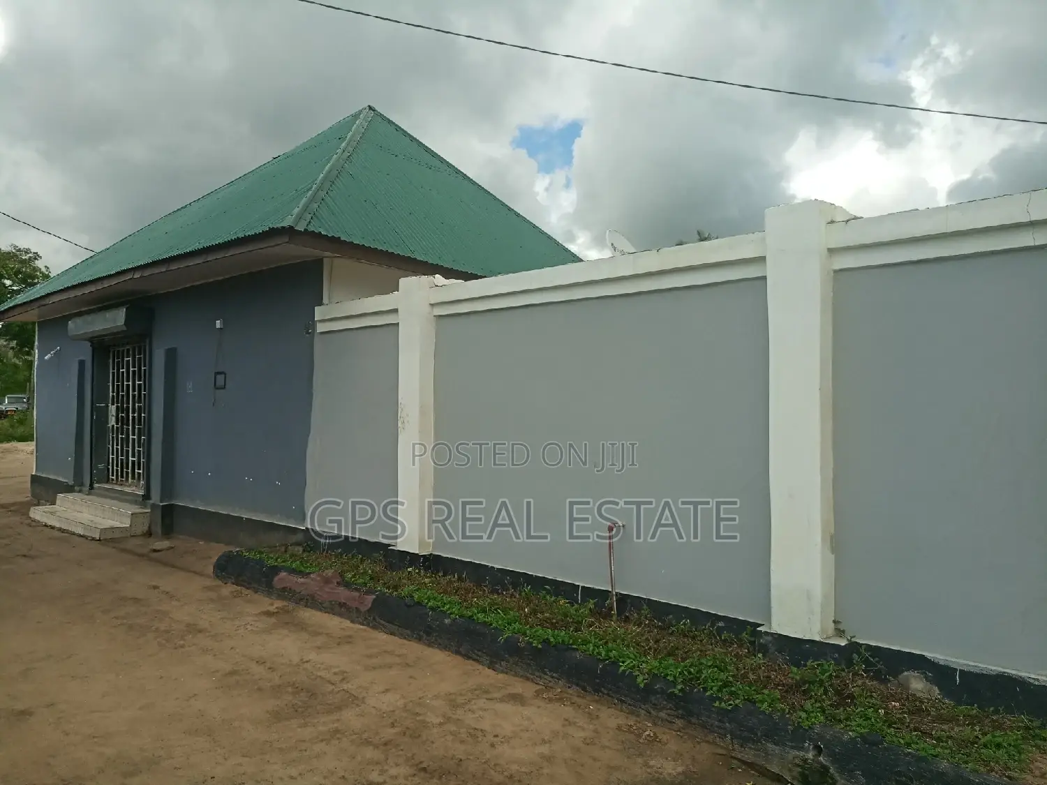3bdrm House in Tuangoma, Kigamboni for Sale
