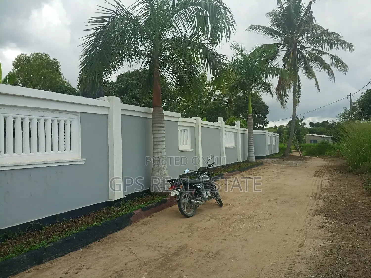3bdrm House in Tuangoma, Kigamboni for Sale