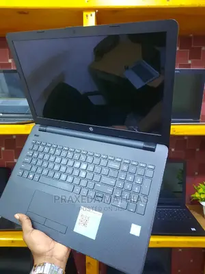 Laptop HP 15-Da2933nia 8GB Intel Core I5 HDD 500GB