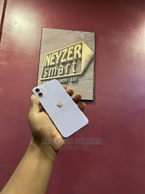 Apple iPhone 11 64 GB Purple