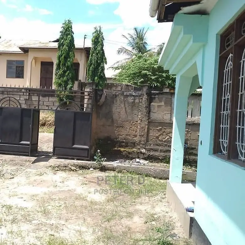 3bdrm House in Kimara for sale