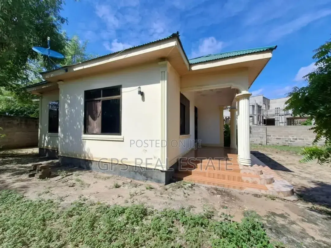 4bdrm House in Kjnyerezi, Kinondoni for Sale