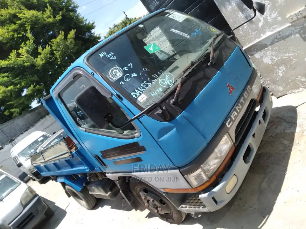 Canter Tipper