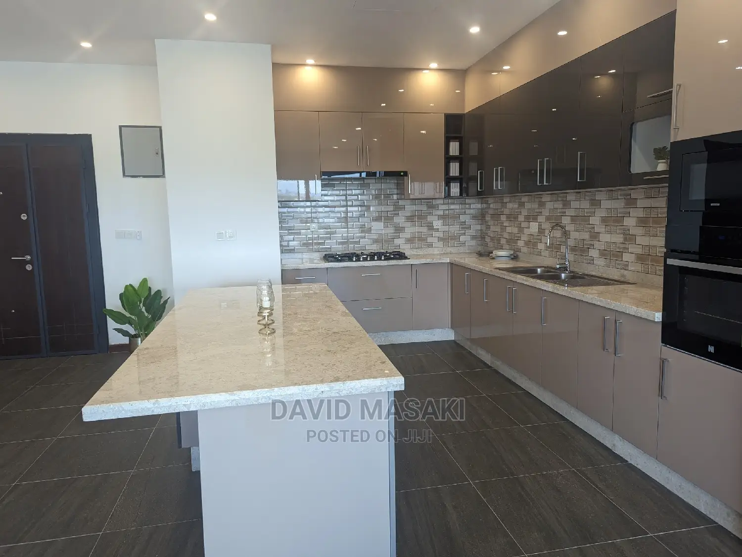 Furnished 2bdrm Penthouse in Masaki Luxury, Msasani for Rent