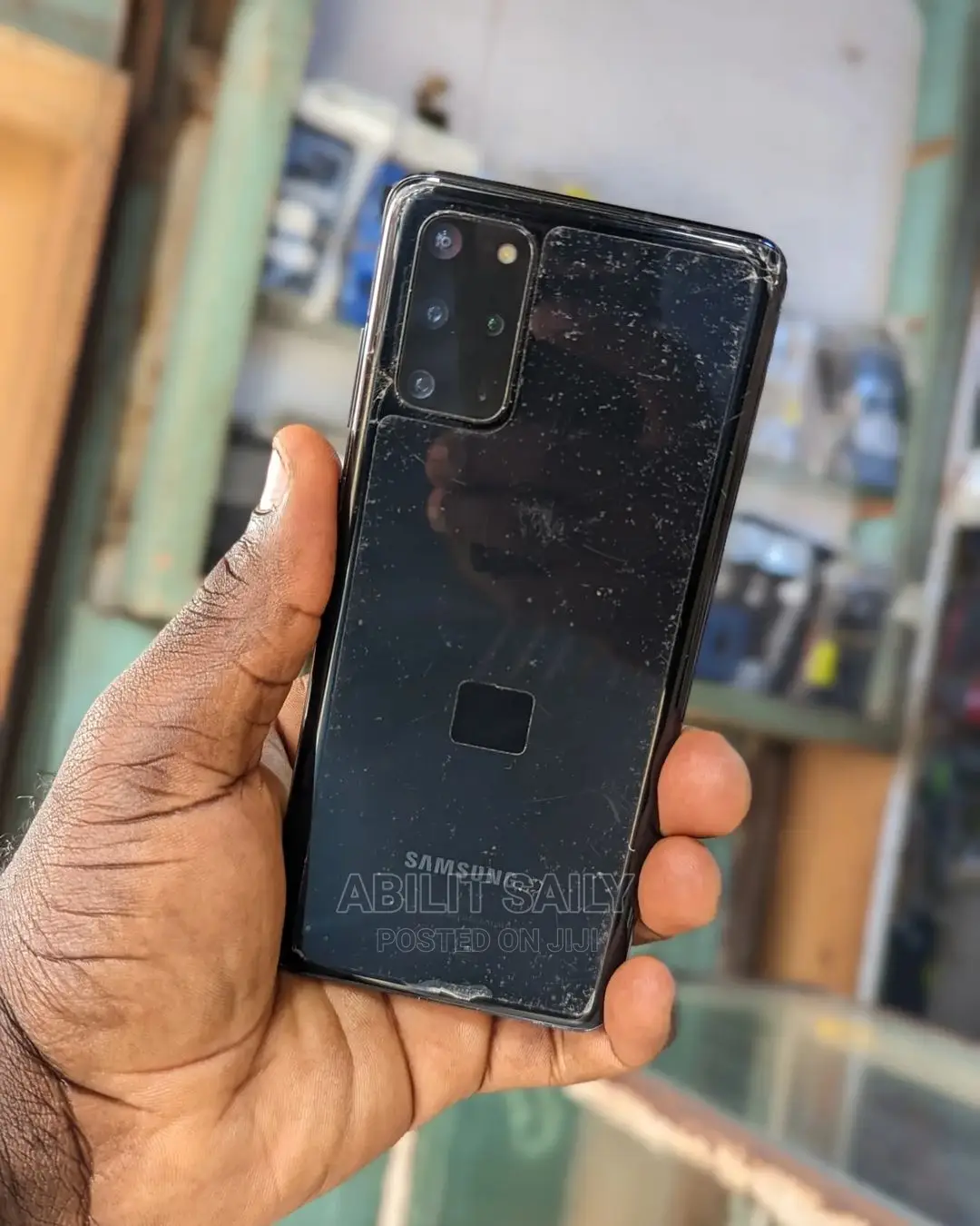 New Samsung Galaxy S20+ 128 GB Black