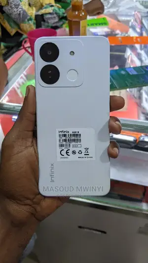 New Infinix Smart 7 Plus 64 GB White