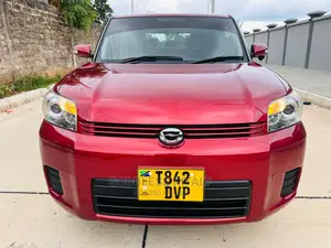 Toyota Corolla Rumion 2009 Red