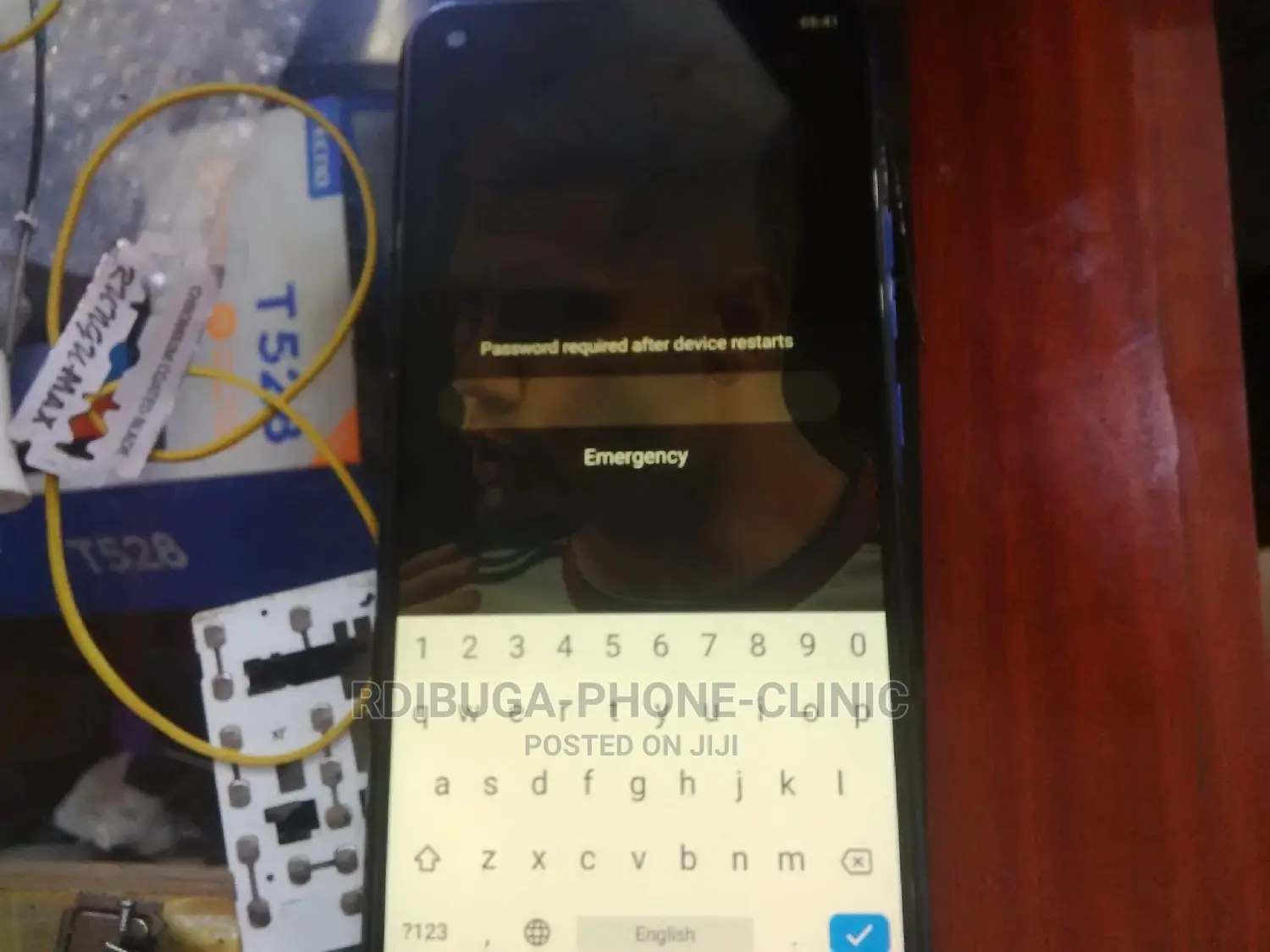 Tecno Spark 5 Ikibadilishwa Kioo OG Na Kuifanya Iwe Mpya