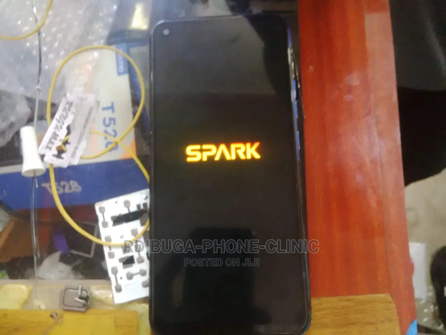 Tecno Spark 5 Ikibadilishwa Kioo OG Na Kuifanya Iwe Mpya