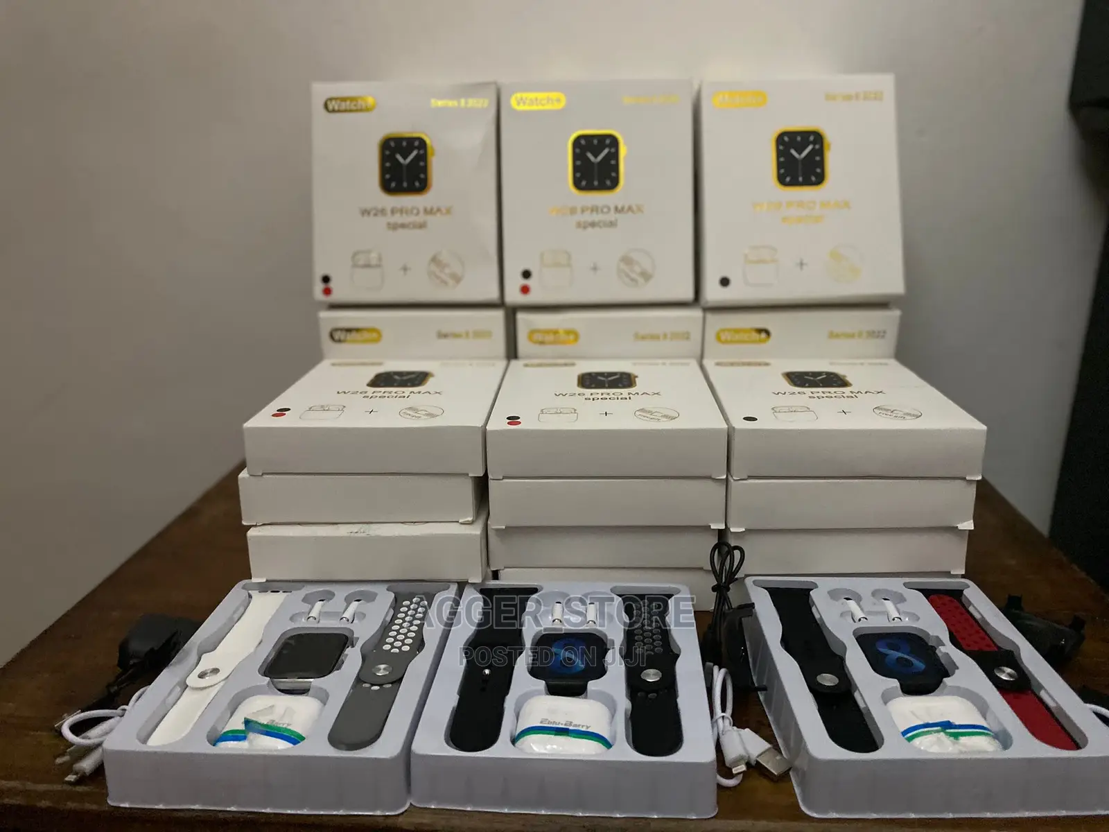 W26 Pro Max Watch 8(Smartwatch)+Free Airpods