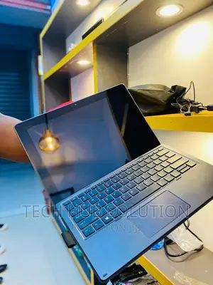 New Laptop HP Pro X2 612 8GB Intel Core I7 SSD 256GB