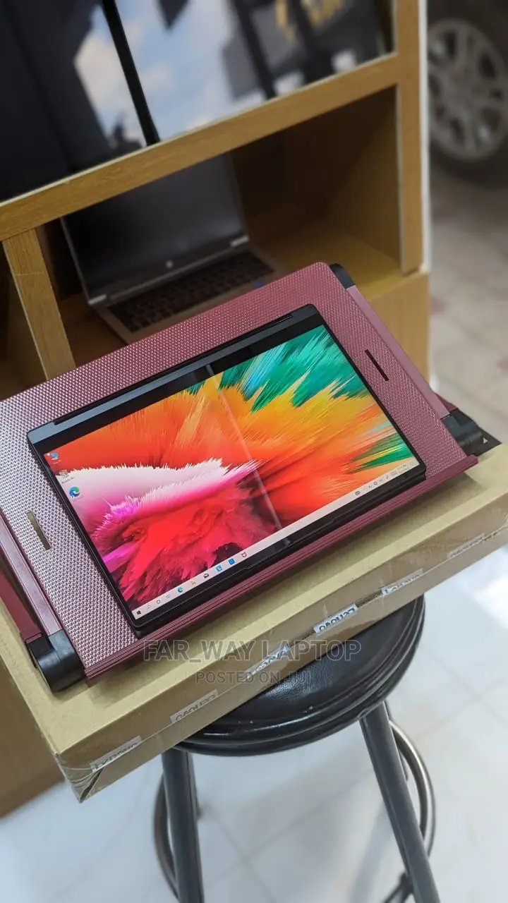 New Laptop Lenovo ThinkPad Yoga 8GB Intel Core I7 SSD 512GB