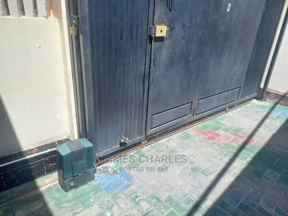 Furnished 3bdrm Mansion in Mkwajuni, Kinondoni for Sale