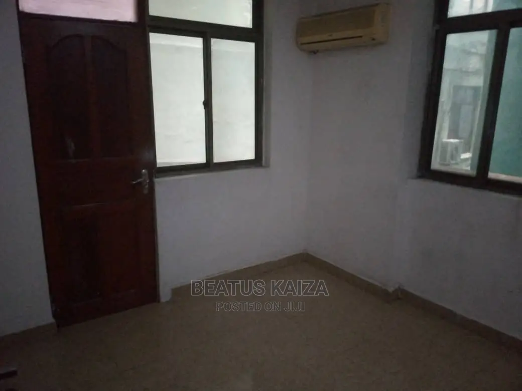3bdrm Apartment in Livingstone And, Kariakoo for rent