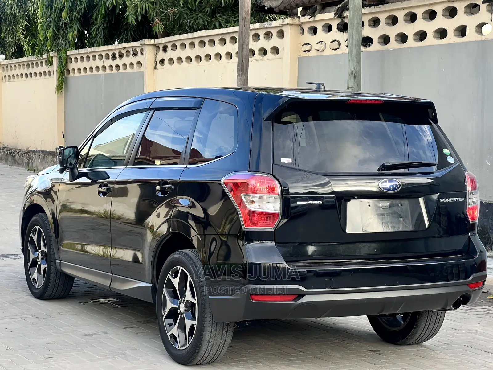 Subaru Forester 2013 Black