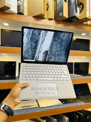 Laptop Microsoft Surface Laptop 8GB Intel Core I5 SSD 256GB