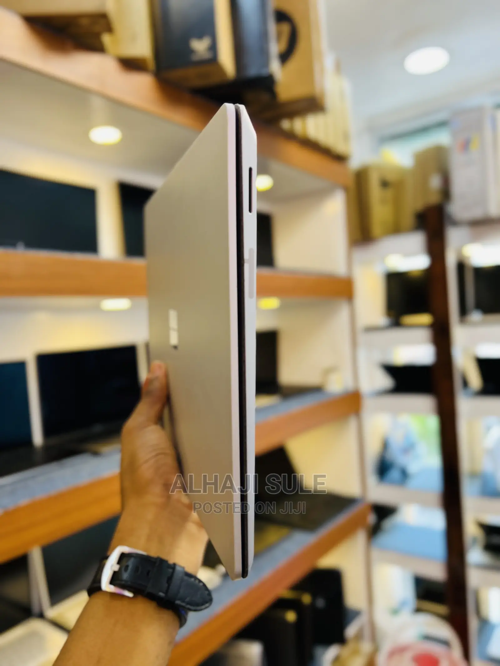Laptop Microsoft Surface Laptop 8GB Intel Core I5 SSD 256GB