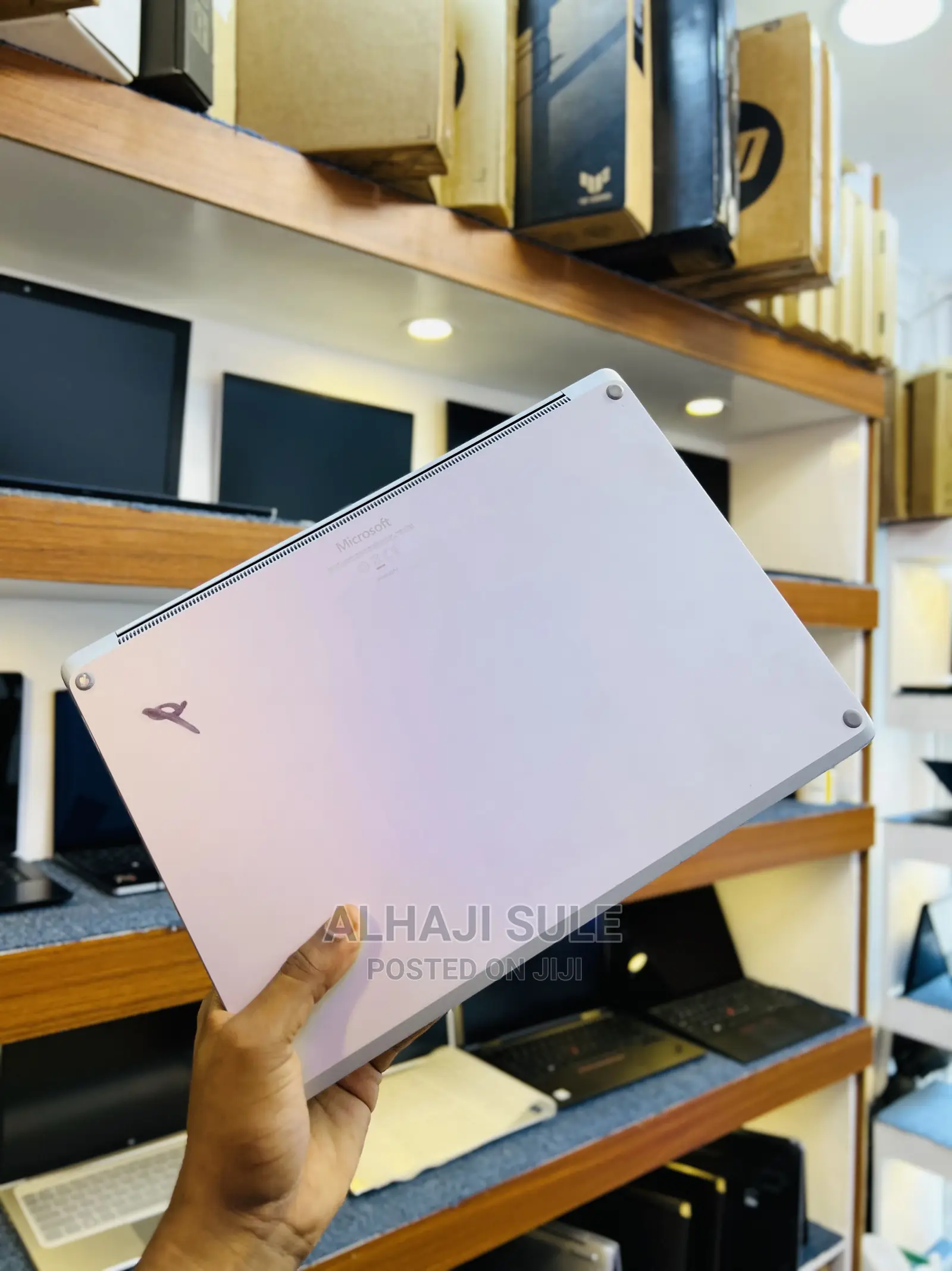Laptop Microsoft Surface Laptop 8GB Intel Core I5 SSD 256GB