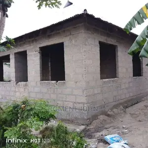 5bdrm Farm House in Tanzania DSM Ukonga for Sale