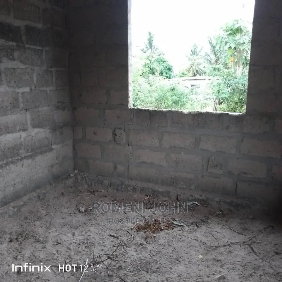 5bdrm Farm House in Tanzania DSM Ukonga for Sale