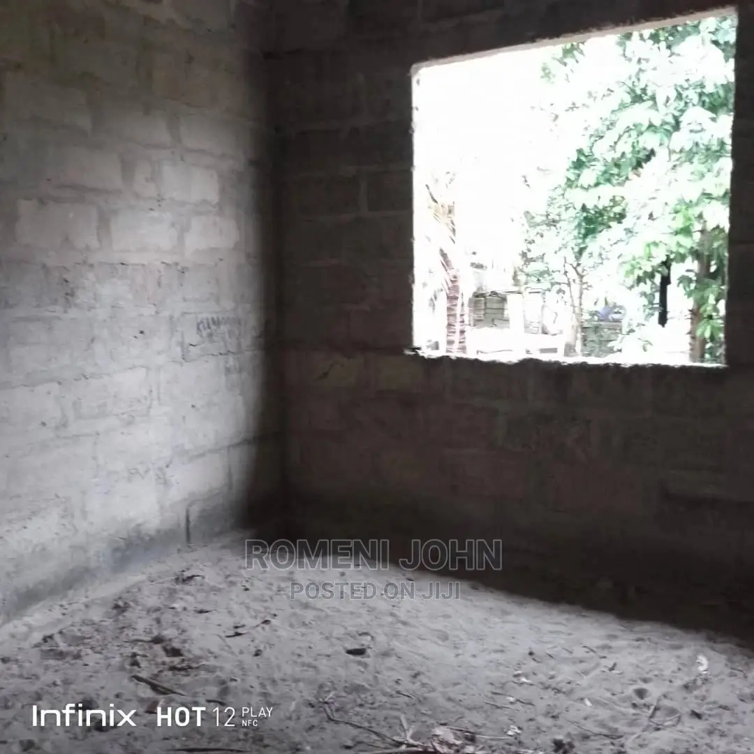 5bdrm Farm House in Tanzania DSM Ukonga for Sale