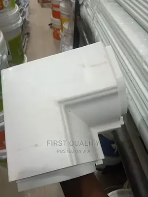 Square Gutter South 1grade