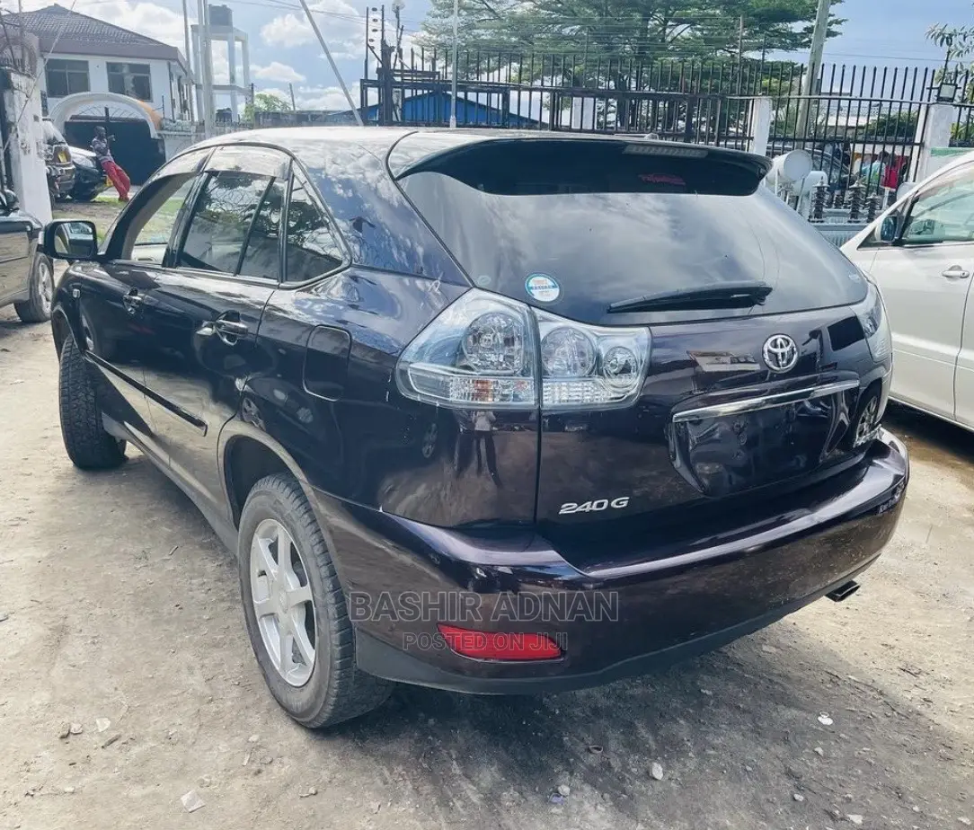 Toyota Harrier 2.4 4WD 2005 Burgundy