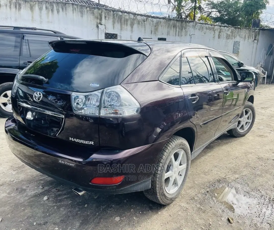 Toyota Harrier 2.4 4WD 2005 Burgundy