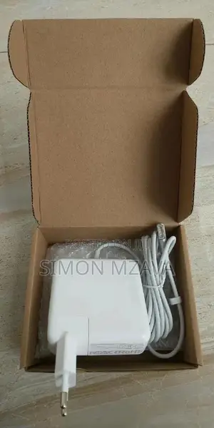 Apple Magsafe 60w Macbook Charger. High Quality Products.