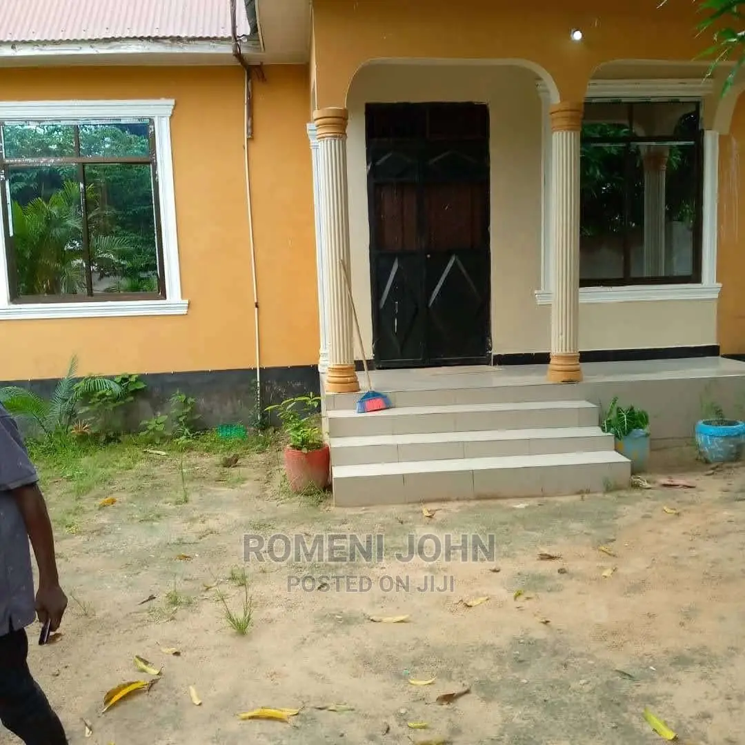 Furnished 3bdrm House in Tanzania Pwani, Ukonga for sale