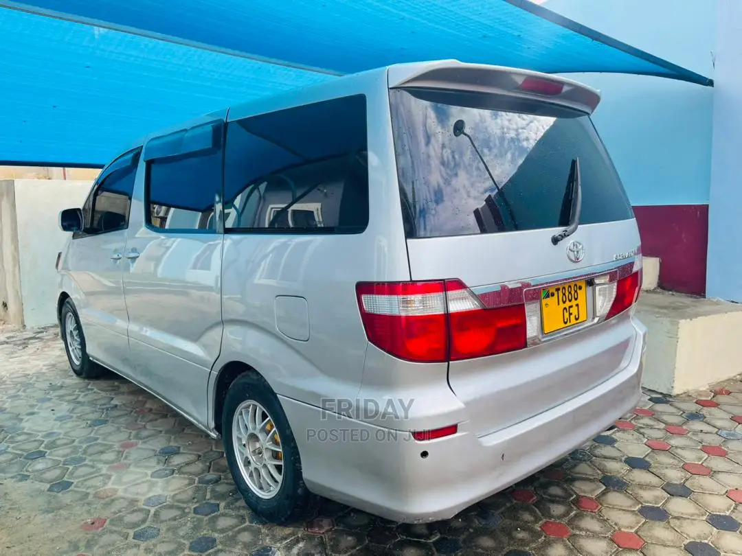 Toyota Alphard 2006 Silver