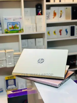 New Laptop HP Pavilion 14 8GB Intel Core i7 HDD 1T