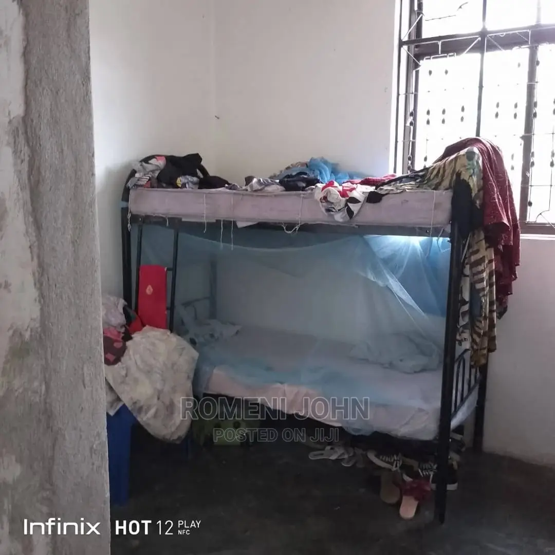 5bdrm Block of Flats in Tanzania DSM Ukonga for Sale