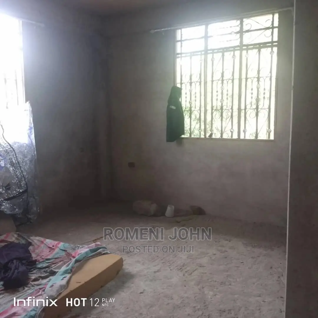 5bdrm Block of Flats in Tanzania DSM Ukonga for Sale