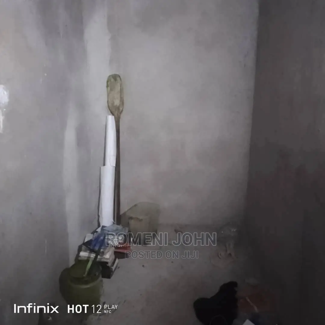 5bdrm Block of Flats in Tanzania DSM Ukonga for Sale