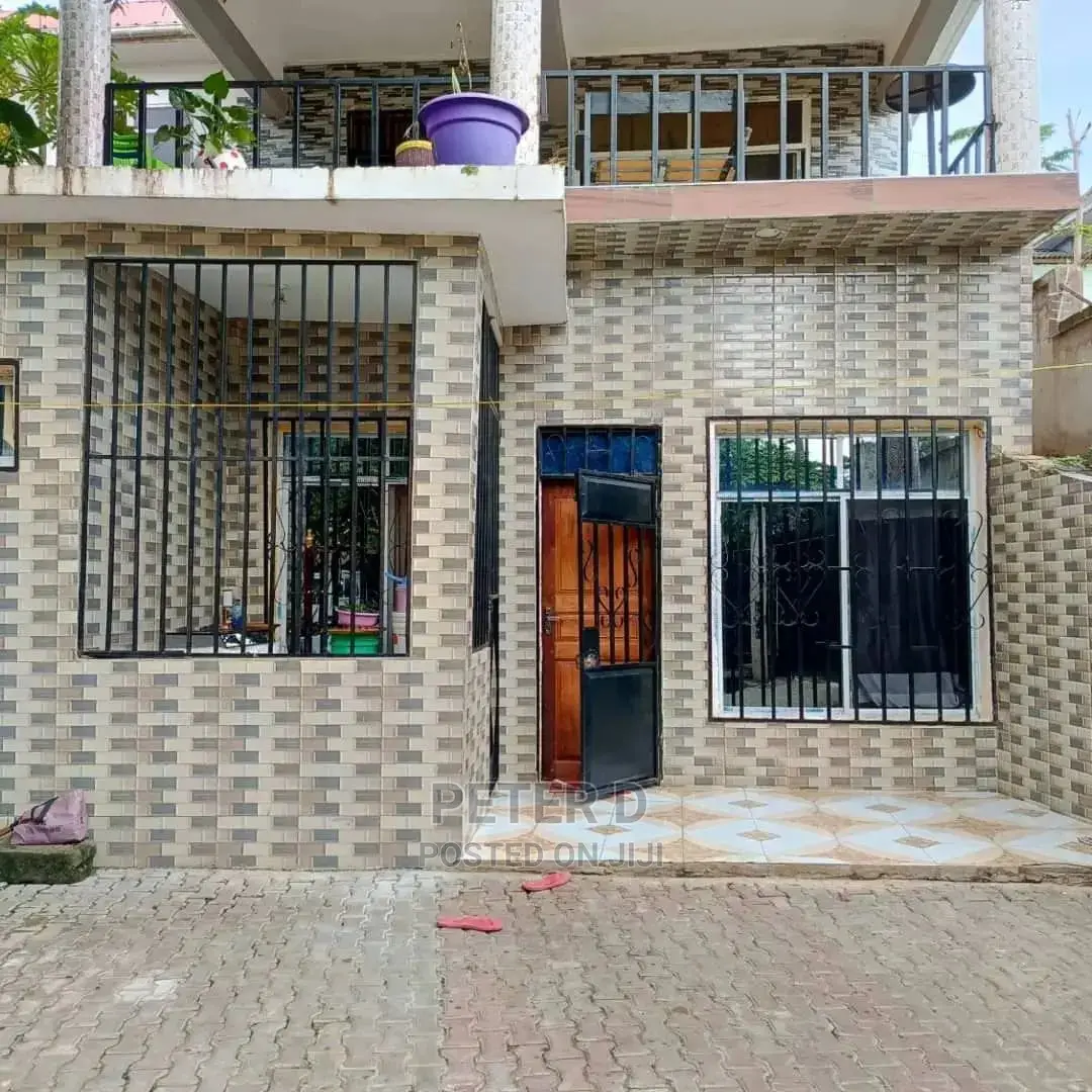 1bdrm Apartment in Kimara for rent