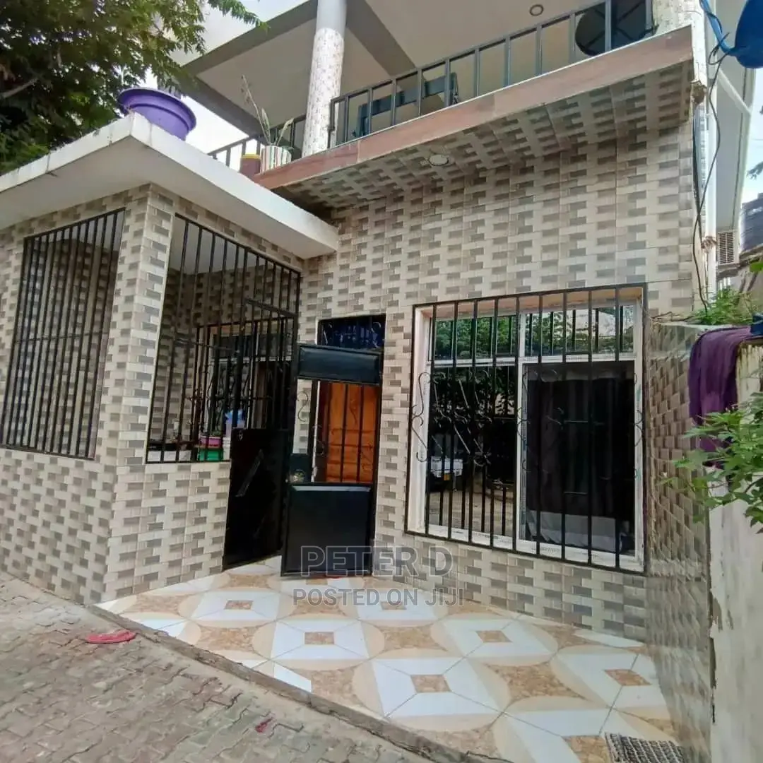 1bdrm Apartment in Kimara for rent